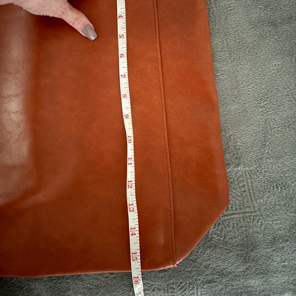 NWOT Grace’s Bags Women's Tote - Smooth Toffee - Picture 8 of 12